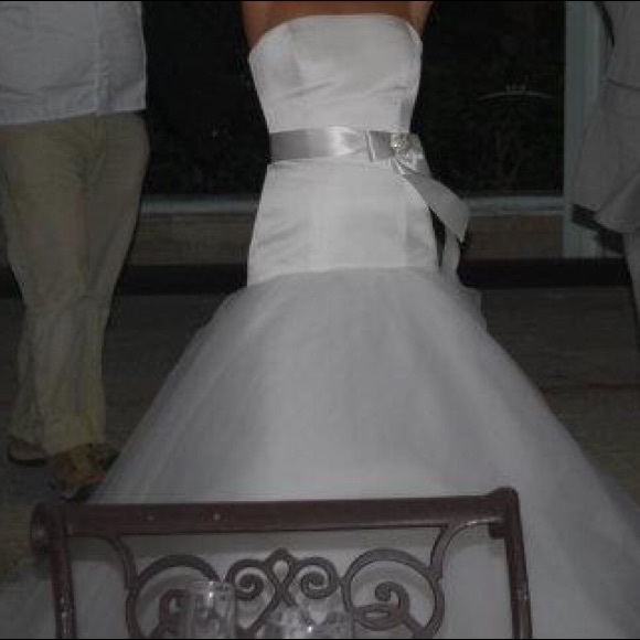 Romona Keveza Collection Wedding Gown, Size 4 EUC - Picture 3 of 8